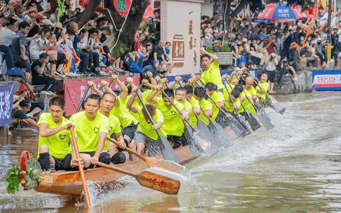 中国（佛山）叠滘龙船漂移大赛东胜赛区（S弯）比赛中GCA员工取得优胜